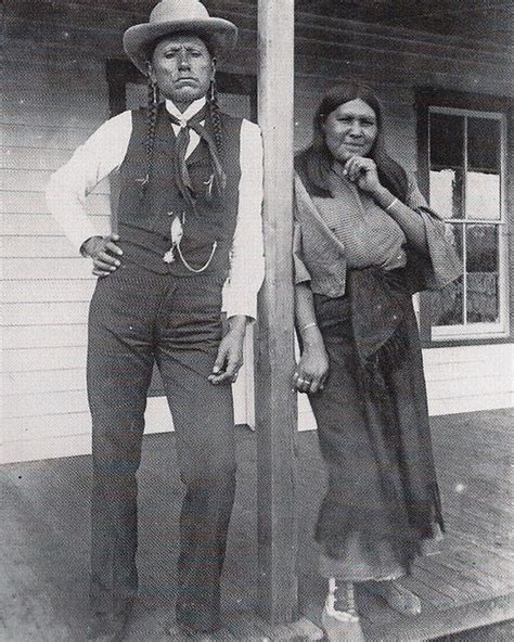 Quanah Parker And His Wife Tonasa 1892 Native American Peoples American Indian History North