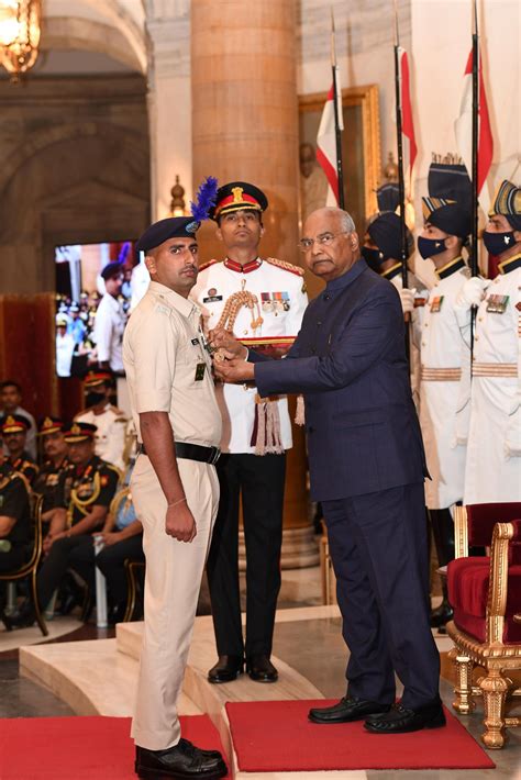 President of India on Twitter: "President Kovind presents Shaurya