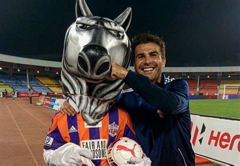 Bun venit lui adrian mutu pentru această ediţie a indian super league. Adrian Mutu şi-a anunţat despărţirea de Pune City