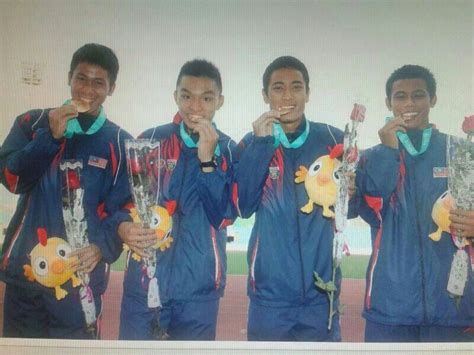 You may try their food at these places Sekolah Sukan Negeri SMK Seri Kota Melaka: 5 th ASEAN ...
