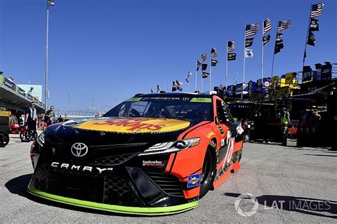 Busch bounces back for first nscs championship. Championship favorite Martin Truex Jr. leads final practice