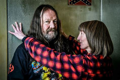 We did not find results for: De man van Delphine Lecompte: 'Dat Delphine drie keer per ...