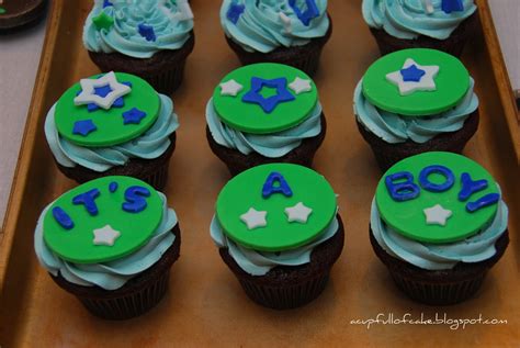 Your guests will go bananas over these monkey around cupcakes. A Cup Full of Cake: It's A Boy!! Baby Shower Cupcakes