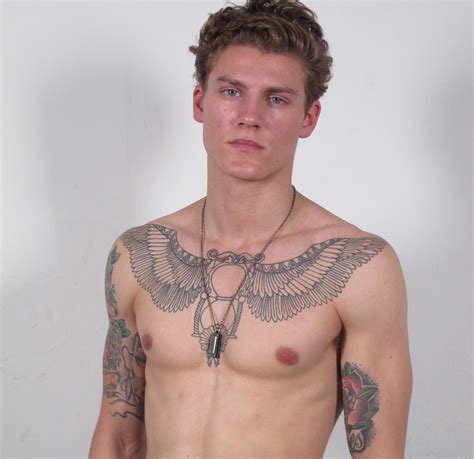 Next article 135 awesome compass tattoos and their meanings. 45 Cool Chest Tattoos For Men - InspirationSeek.com