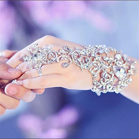 New Luxury Crystal Bridal Glove Wrist Fingerless Wedding Jewelry