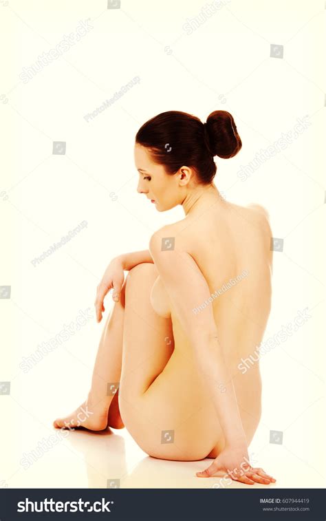 Naked Woman Sitting Foto Stok 607944419 Shutterstock