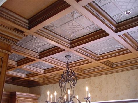 Deckenverkleidung aus Holz – natürliches Gefühl zu Hause