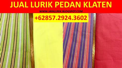 Dengan motif dan model klasik. Lurik, Lurik Prasojo, Lurik Jogja, Lurik Pedan, Lurik Jawa ...