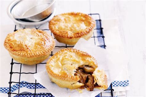 Individual Chunky Beef Pies Recipe Beef Pies Food Recipes