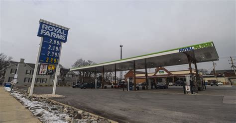 Royal Farms opens in Delta