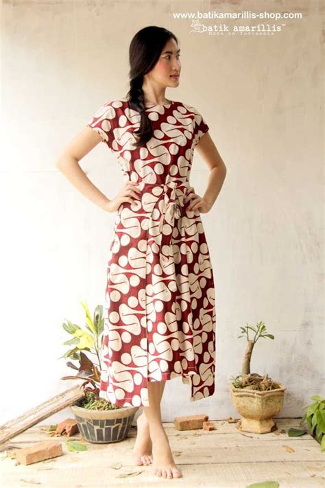 Pin By Joian On Dresses Batik Fashion Batik Dress 50 Style Dresses