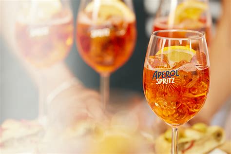 Everything else is brought to the table by the. Aperol Spritz Ritual | Aperol