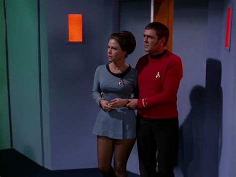 Star Trek 3 X 18 The Lights Of Zetar Jan Shutan As Lt Romaine Star