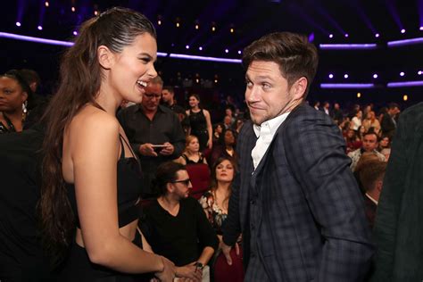 What Did Hailee Steinfeld Say About Ex Boyfriend Niall Horan In New Song