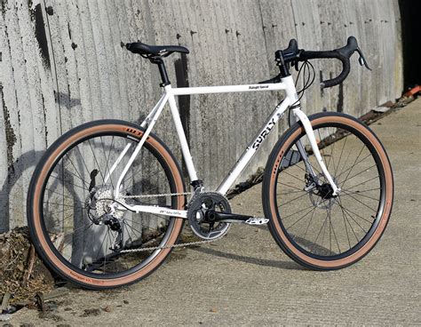 Review: Surly Midnight Special 650b Road Plus Bike
