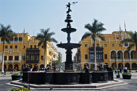 Plaza De Armas Lima Peru Map