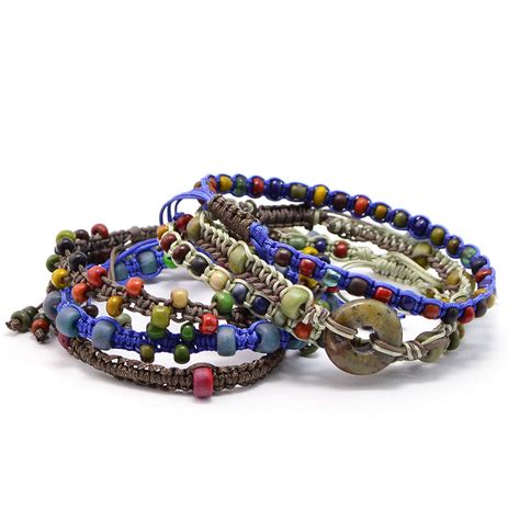Bollywood Macrame Bracelet Tutorial