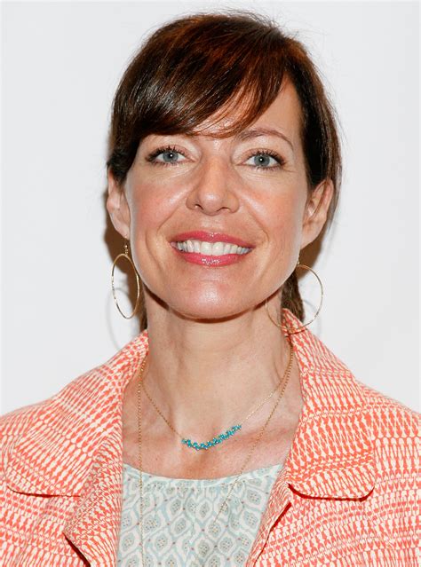 Allison janney is moving right along with the final season of mom and, during her appearance on the late, late show with james corden, she confirmed that she's nearly finished with filming.so the. Poze Allison Janney - Actor - Poza 49 din 100 - CineMagia.ro