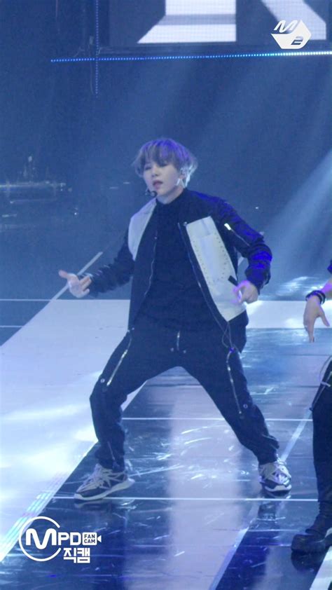 M2 엠투 Mpd직캠 방탄소년단 슈가 Bts Suga On Mcountdown2020227