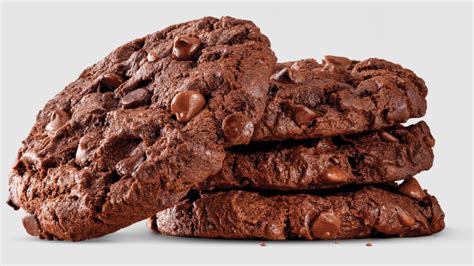 Fast Food Chocolate Chip Cookies Ranked From Worst To Best