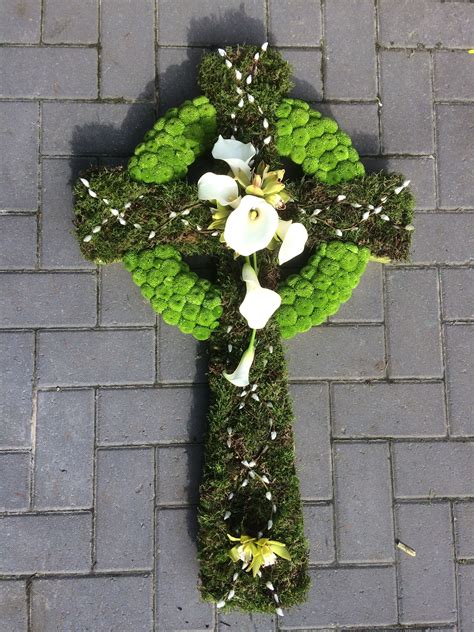 Celtic Cross Funeral Flowers Flower Arrangements Flowers