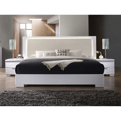Best Master Furniture Athens White Lacquer With Led Lighting Platform Bed Queen