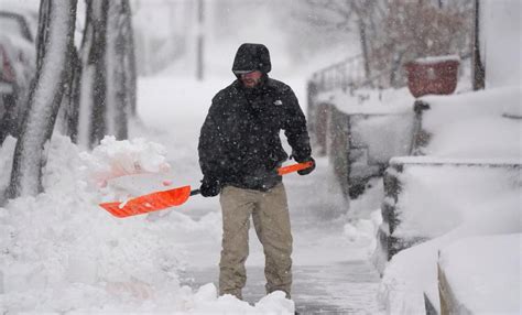 Photos From Blizzard Warning Issued As Denver Gets Major Snow Storm