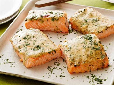 Add a fillet of salmon in the center, and surround with chopped veggies. Best Oven Baked Salmon Recipe Recipe | Cookooree