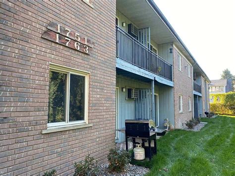 About Us Cass Lake Front Apartments