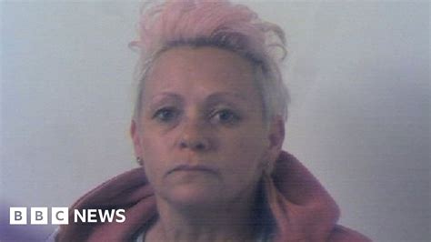 Ex Prison Officer Dawn Sheard Had Sex With Inmate Bbc News