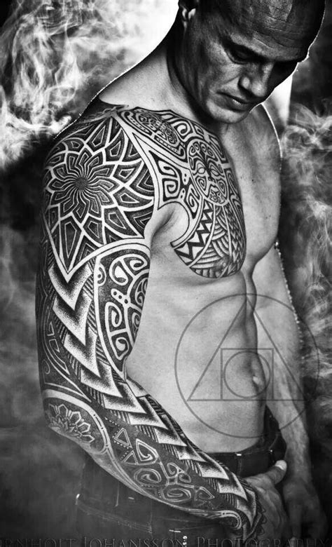 Black And White Tattoo Sleeve Men Sleeve Tattoos Full Sleeve Tattoo