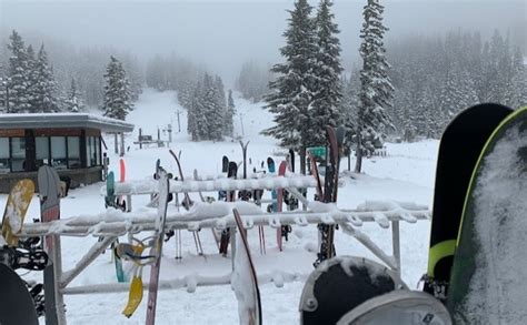 Cascade Snowstorm Slows Drivers Thrills Skiers