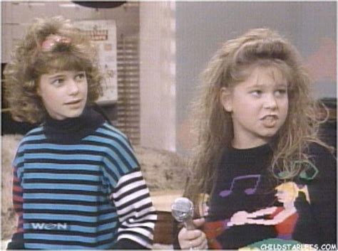 Dj And Kimmy In Jesses Room Dj Tanner And Kimmy Gibbler Photo