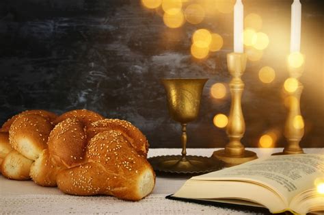 Shabbat Meals And Services