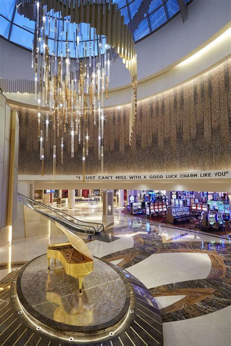 Luxury Stay in Tampa - Seminole Hard Rock Hotel & Casino Tampa - the