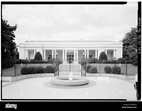 1600 Pennsylvania Avenue Cut Out Stock Images And Pictures Alamy
