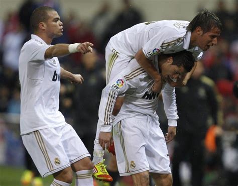 Video Cristiano Ronaldo Scores Stunning Free Kick Goal For Real Madrid Against Atletico