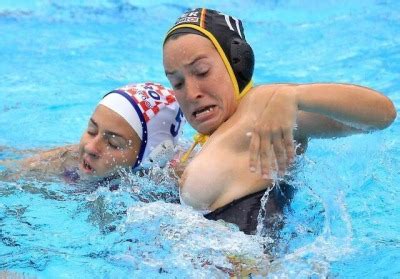 Water Polo Chix Make The Funniest Faces While Thei Tumbex