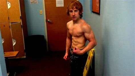14 Year Old Powerlifter Can Lift More Than Twice His Own Weight For