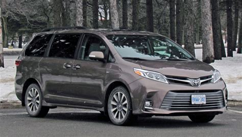 Request a dealer quote or view used cars at msn autos. 2020 Toyota Sienna Limited V6 Colors, Release Date ...