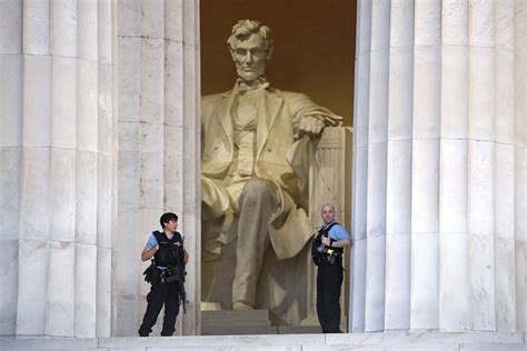 Lincoln Memorial Was Not Damaged During Recent Protests Ap News