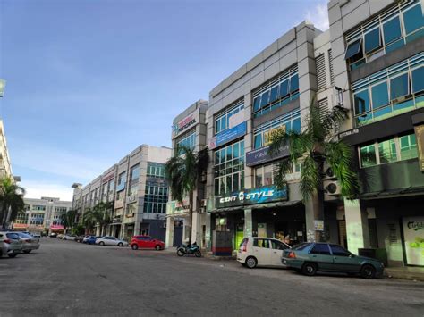 Puteri puchong is a township in puchong, petaling district, selangor, malaysia developed by the ioi group. Bandar Puteri Central next to LRT 3rd floor shop office ...