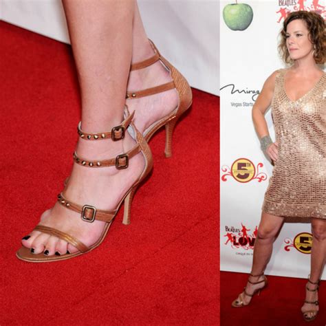 40 Celebrities With Bunions 2020 Updated Bunion Bunion Shoes
