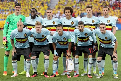 Kevin de bruyne kehrt mit einer brillanten darbietung auf die ganz große bühne zurück. Belgien feiert Kantersieg gegen San Marino und löst EM ...