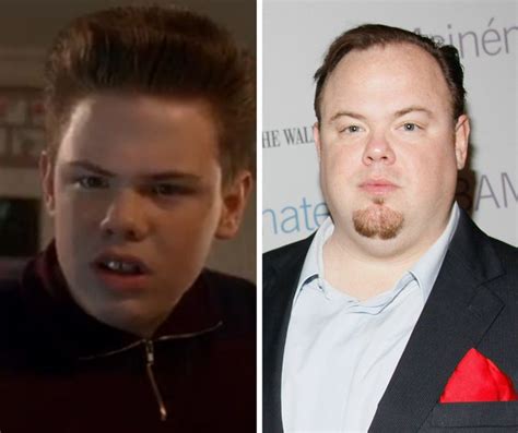 Heres What The Cast Of Home Alone Looks Like 25 Years Later Huffpost
