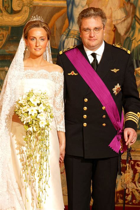 < > showing 10 of 39. Queen Elizabeth, Prinzessin Sofia + Co.: Die schönsten ...