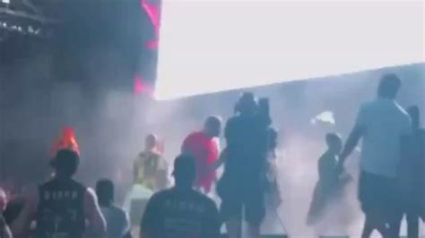Remy Ma Disses Nicki Minaj Live At Hot 97 Summer Jam 2017 Youtube