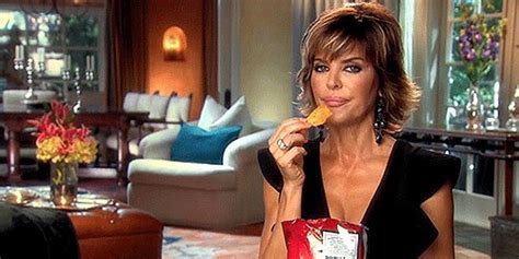 Rhobh All Of Lisa Rinnas Feuds With Former Housewives Explained