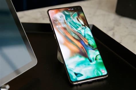 Samsung Galaxy S10 Plus Review A 1000 Smartphone With Compromises