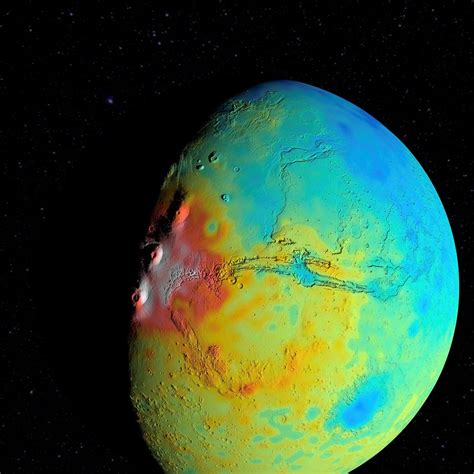 New Gravity Map Of Mars Suggests The Planet Has A Porous Crust